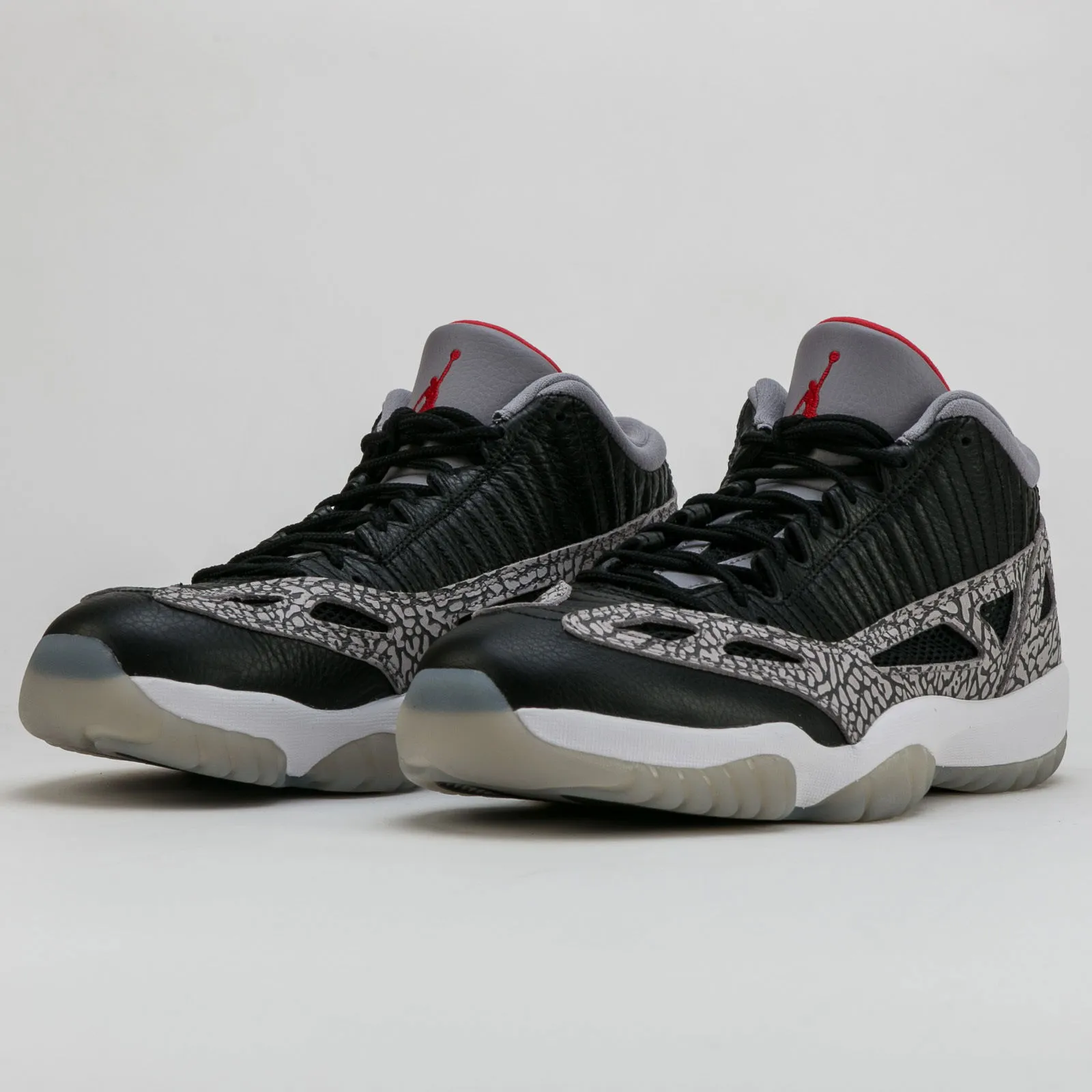 Jordan Jordan 11 Retro Low IE